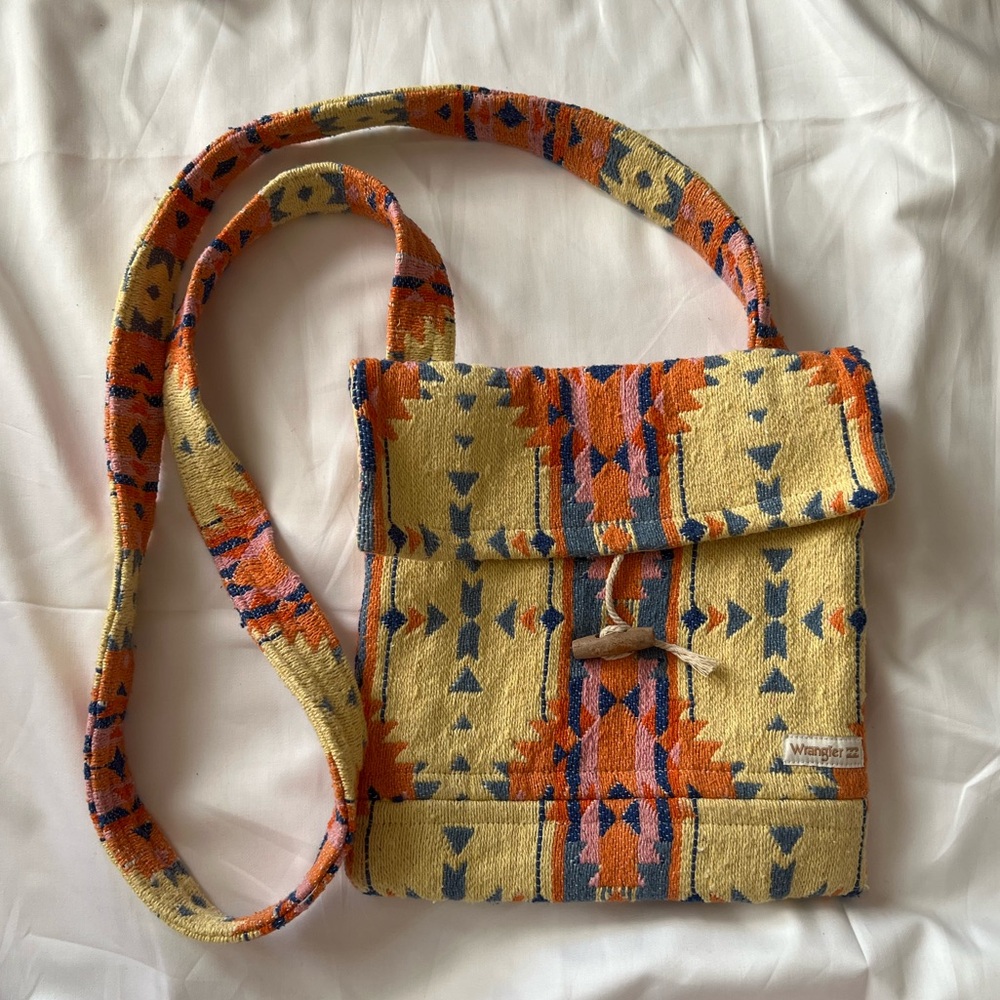 Wrangler Crossbody Bag